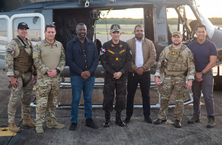 Desmantelan red de narcotráfico y arrestan a 16 personas, incluido un exregidor y varios empleados del Puerto Caucedo