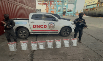 DNCD ocupa 37 paquetes de cocaína en un barco anclado en el puerto de Haina Oriental que zarparía hacia Puerto Rico