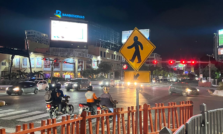 Y se hizo la luz! Se restablece el sistema eléctrico en República Dominicana tras prolongado apagón general