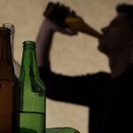 Consumo alcohol entre adolescentes NYC aumentó en 2025; figuran dominicanos