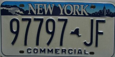 Estado NY deberá revocar licencias comerciales a conductores sin status legal; hay dominicanos preocupados