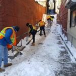 Multas en NYC por no limpiar nieve frente a edificios; ofertan pago de hasta 28.71 la hora