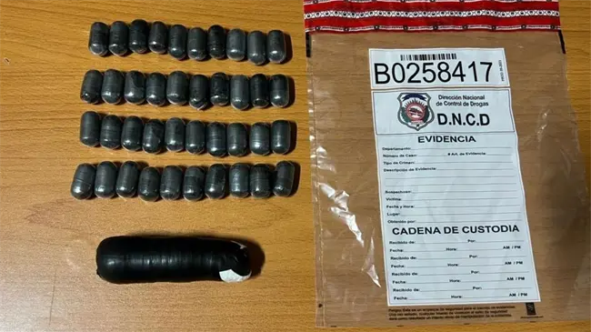 Atrapan en AILA mujer pretendía viajar a Francia con 138 bolsas de cocaína adheridas a sus senos y vagina