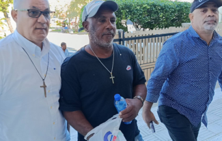 Se entrega en Nagua hombre habría matado  a otro en Nochebuena por la conexión irregular de cable eléctrico en El Factor