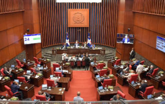 Dulce Navidad para Abinader! Senado aprueba a prisa emisión de deuda por RD$401,000 MM para cubrir presupuesto 2026