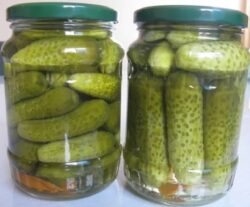 Retiran del mercado NY pepinillos tras informes había vidrio en frascos; dominicanos los consumen