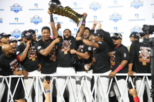 Los Leones del Escogido blanquean a los Toros y logran el bicampeonato; es la corona 18 de los rojos en Lidom