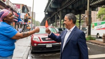 Congresista Espaillat entregará US$500 mil a escuela pública de Harlem con 774 alumnos; hay decenas de dominicanos