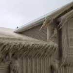 Derretimiento de hielo en azotea, edificios y puentes en NYC, un peligro al caer por “pegotes”