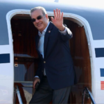 Abinader rumbo a Dubai para participar en Cumbre Mundial de Gobiernos; se reunirá con otros líderes internacional