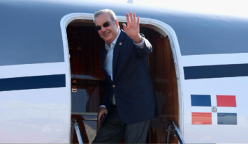 Abinader rumbo a Dubai para participar en Cumbre Mundial de Gobiernos; se reunirá con otros líderes internacional