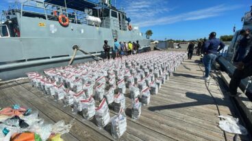 Qué golpe! Interceptan yate en costas de Baní con más de 2 toneladas de cocaína; apresan seis dominicanos