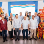 Líderes de Puerto Plata se anotan un virao! Cultura decide dedicar a la Novia del Atlántico desfile iba hacia Río San Juan