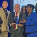 Asambleísta Álvarez reintroduce resolución para proclamar el “Día del Bodeguero” en NY