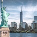 En NY acuerdan aumentar impuestos a los más ricos; afectaría a algunos dominicanos