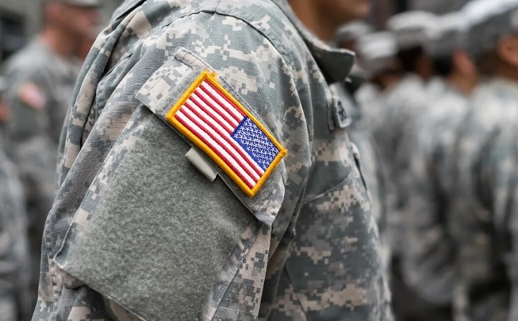 Jóvenes entre 18 y 25 años en EU serían llamados a registrarse si se restablece servicio militar obligatorio