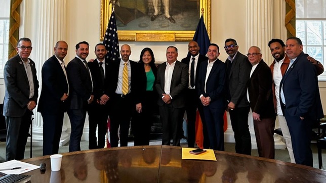 UBA se reúne con autoridades NYC para abordar desafíos que enfrentan las bodegas y comercios locales