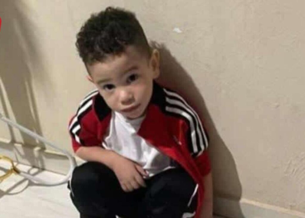 Un año de extraña desaparición del niño de 3 años Roldany Calderón en Jarabacoa y autoridades no dicen nada; protestan en fiscalía