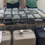 Arrestan dos serbios en aeropuerto de Punta Cana al intentar abordar un vuelo hacia Suiza con 75 paquetes de cocaína