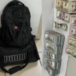 Interceptan pasajero en el Aeropuerto Cibao intentó ingresar al país con US$350,352 en una mochila sin declarar