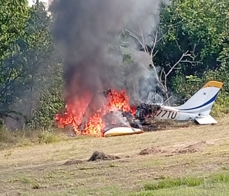 Dos personas heridas al accidentarse avioneta en Dajabón; autoridades investigan la causa