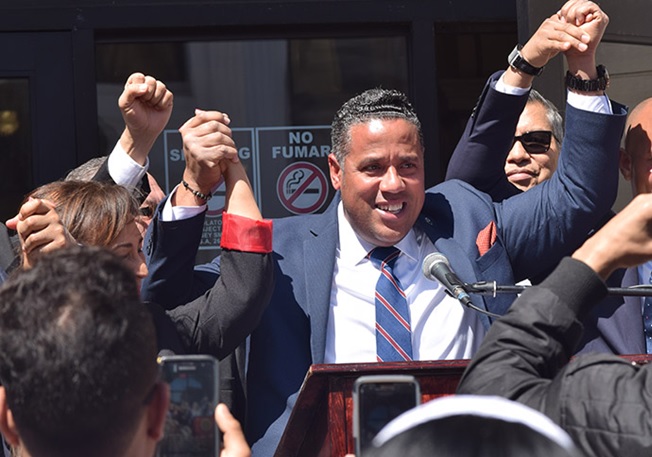 Alegría en Paterson-NJ: Juez desestima acusación de fraude contra candidato dominicano a la alcaldía, Alex Méndez