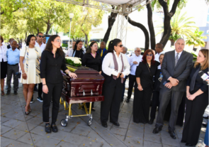 “¿Acaso al cielo habrá llegado un hombre más bello, más elegante, más fino que él? Lo dudo”; así despiden a Carlos Batista