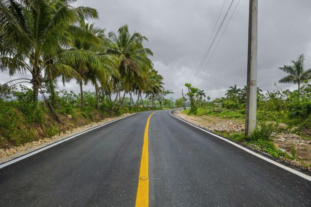 Presidente Abinader inaugura circuito vial Bajo Yuna y carretera Mata Bonita–Los Memisos en Nagua