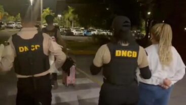 Atrapan en aeropuerto Punta Cana a dominico-española pretendía viajar a Londres con el cuerpo forrado de cocaína