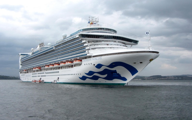 Autoridades de Salud de RD en alerta tras visita de crucero en Puerto Plata con varios pasajeros infectados de norovirus