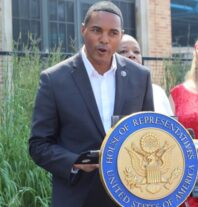 Congresista Ritchie Torres reelecto con un 71.9 % D-15 en El Bronx