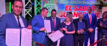 Víctor Dumé de RD es reconocido por el Congreso-EUA y la Asamblea Estatal NY