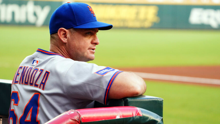 Los NY Mets despiden al manager venezolano Carlos Mendoza y nombraron a Andy Green