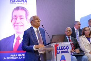 Candidato a decano Facultad de Humanidades UASD Francisco Acosta, realiza multitudinario cierre de campaña
