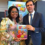 Ministro de Cultura valoró en NY libro infantil de la escritora Susibel Espaillat