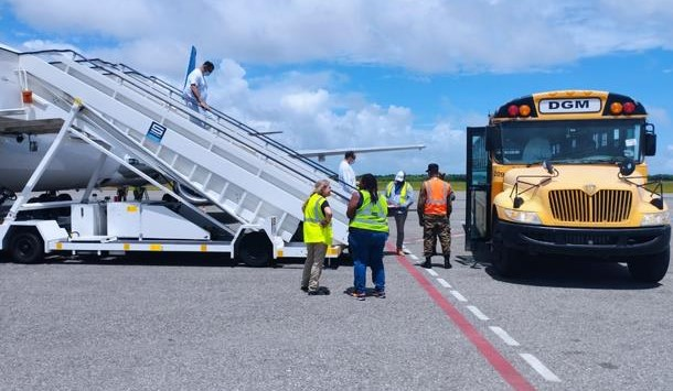 Llegan a dominicana otros 50 deportados por los Estados Unidos; suman más de dos mil los exconvictos devueltos