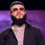 Se raja de la iglesia evangélica el cantante Farruko: «Sentía que me veían como dinero»