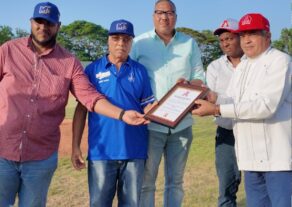 Atléticos de PP rinden homenaje póstumo a Quique Sosa, fenecido presidente de Mineros de Bonao