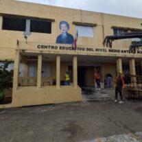 Inician demolicion de varias escuelas en Puerto Plata por peligro de derrumbe ante un  terremoto