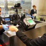 USCIS restablece facultad para agentes negar solicitudes cuando no se presente la evidencia inicial requerida