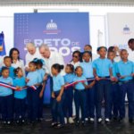 Presidente Luis Abinader encabeza en escuela SDE acto oficial apertura año escolar 2026-27 con 2,6 millones de alumnos