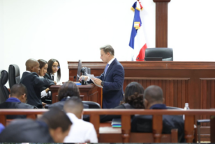Que continue el juicio! Juezas rechazan declarar extinción de acción penal presentó defensa del exprocurador Jean Alain