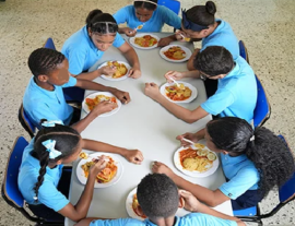Inabie incluirá sancocho y mandarinas en el menú escolar 2026-2027