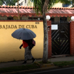 Adiós RD! Abandonan el país este domingo los 9 diplomáticos cubanos expulsados por el Gobierno dominicano