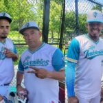 Indetenibles ganan primer encuentro Gran Final Softbol de Newark, N.J. 