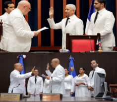 De los Santos y Pacheco ratificados como presidentes del Senado y Diputados; 2da legislatura con reto de aprobar leyes fundamentales