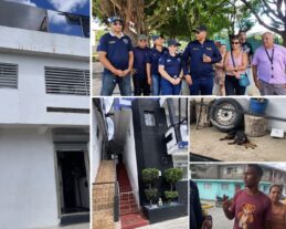 Tras constantes quejas de vecinos afectados, autoridades intervienen vivienda con más de 30 perros en pleno centro de Río San Juan