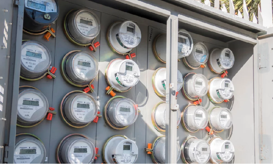 Gobierno promete atender quejas de usuarios por alta facturación eléctricas y corregir cualquier cobro injustificado
