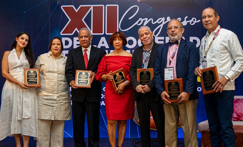 SODOGE reconoce a cinco destacados especialistas como Maestros de la Geriatría Dominicana