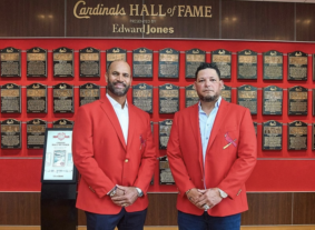 Yadier Molina y Albert Pujols ingresan Salón de la Fama de Cardenalesg